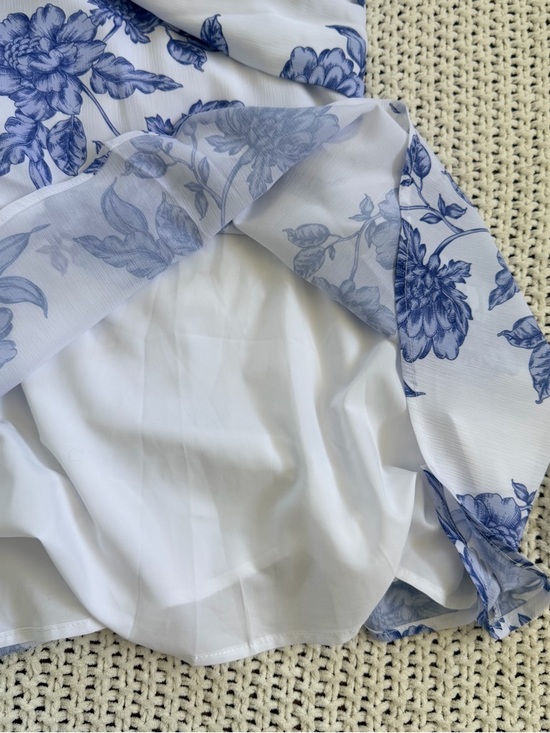 Showpo Blue and White Floral Mini Dress Spring Flowy A Line Wrap Tie Lined - Picture 4 of 11